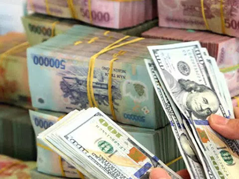 Những dòng tiền lớn đang chảy mạnh ra thị trường với các ẩn số liên quan